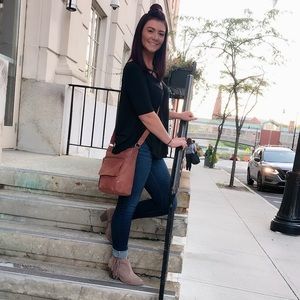 Meet your Posher, Alyssa